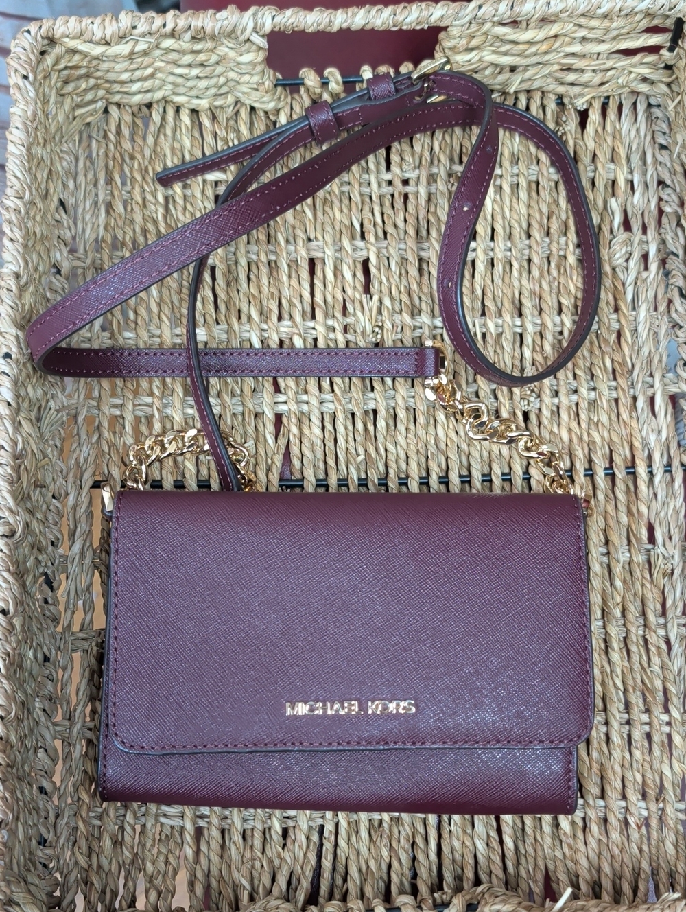 MICHAEL KORS Women's Crossbody Wallet - Burgundy